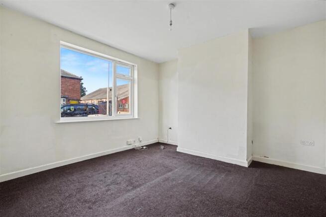 Lounge/Sitting Room