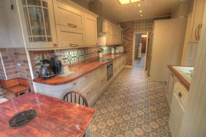Kitchen 1