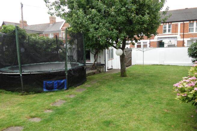 garden1.JPG