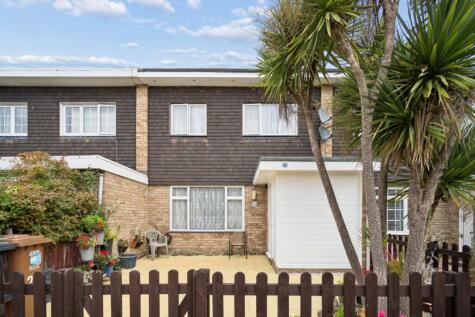 Lower Tail, Carpenders Park, Watford, Herts, WD19 5DD