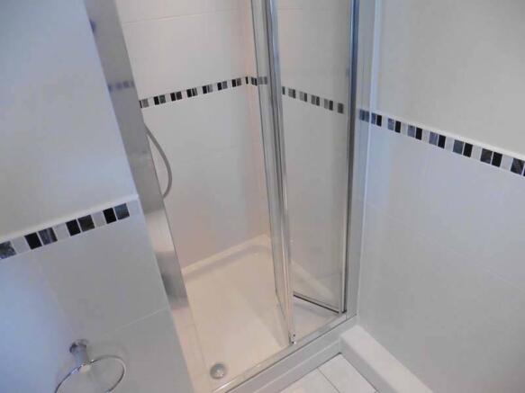 Bedroom Two En Suite