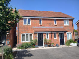 20, Muggeridge Road, Billingshurst RH14 9YY