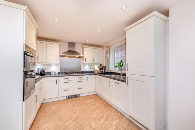 Kitchen / dining room