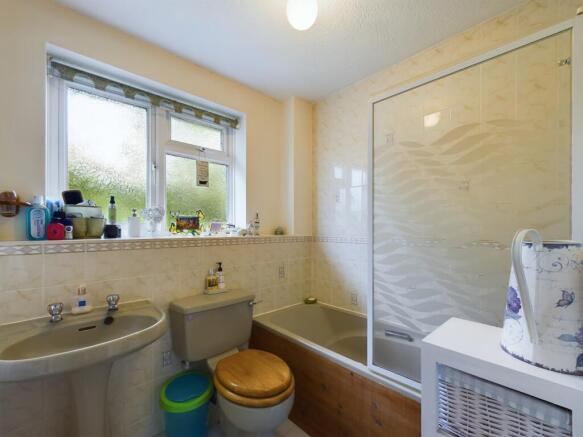 Photo 11
