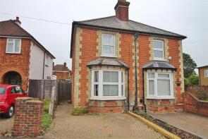 37, Queens Road, Knaphill, Woking GU21 2DX
