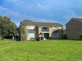 54, Ely Close, Hatfield AL10 0DN