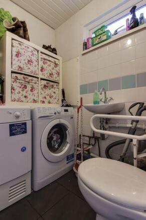 Photo 9