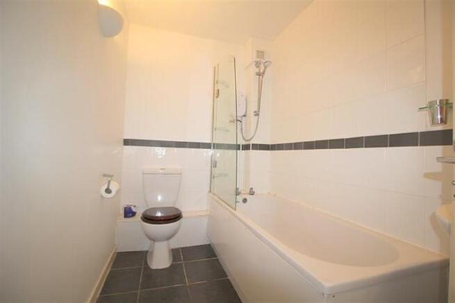 Modern Bathroom with