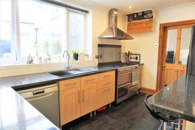Kitchen/Breakfast