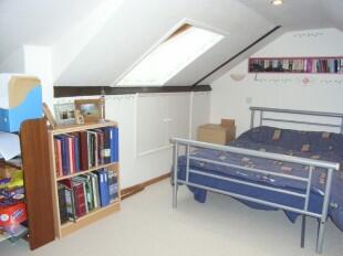 Loft/Hobbies Room