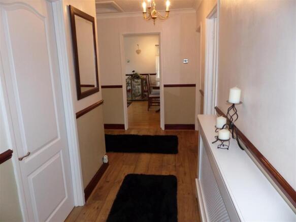 34 lionel rd 003.jpg