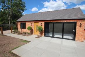 Bramble Cottage, Droitwich Road, Bradley Green, Feckenham B96 6RT