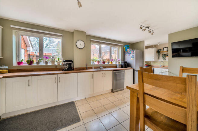 1394785-22-696635...