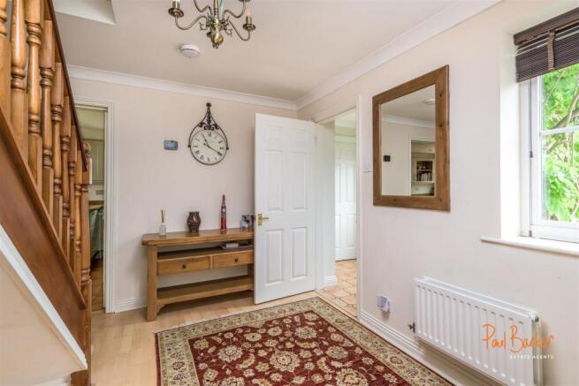 220511 - 12 St Barts Close - 03 [WM].jpg