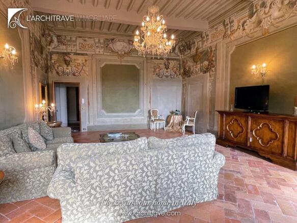 Palazzo Moretti3.jpg