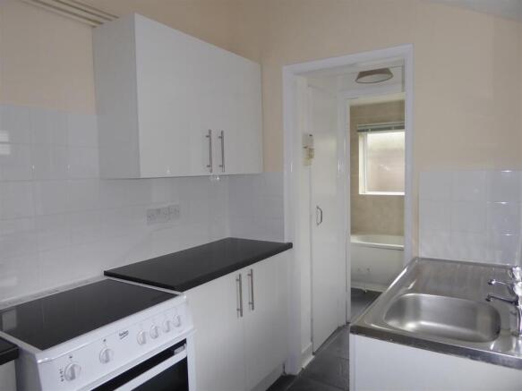 12 Island Road  kitchen 2 2018.JPG