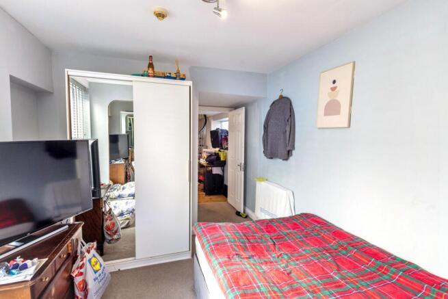 3 bed Maisonette for sale Image 9