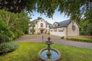 Abbey Place, Friary Road, Ascot SL5 9HD