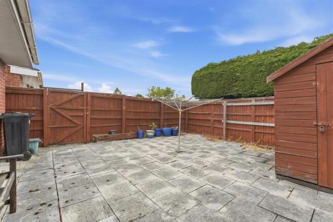 Garden 2.jpg