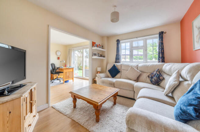 1405583-4-697b569...