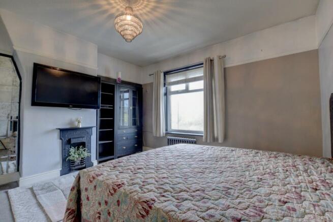 Bedroom One - 2.jpg