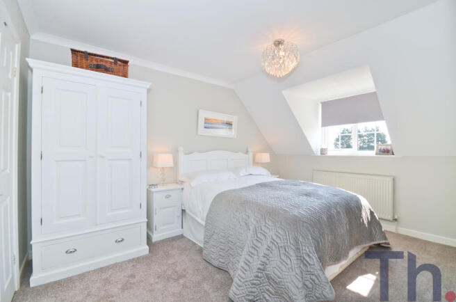 Bedroom 2.JPG