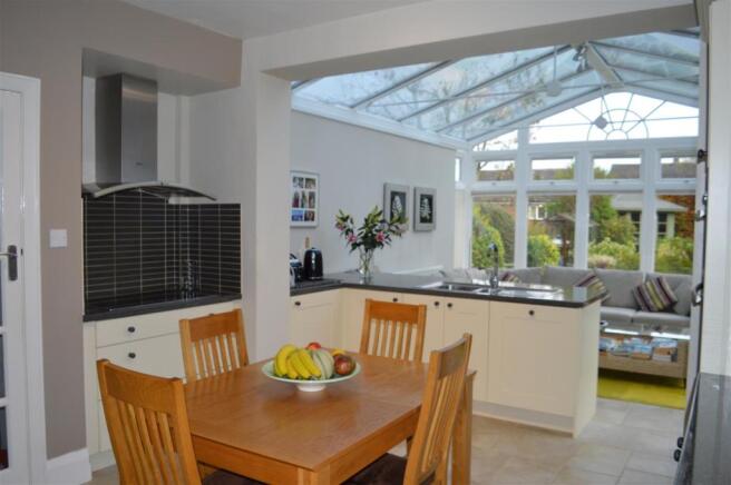 Breakfast Kitchen/Co