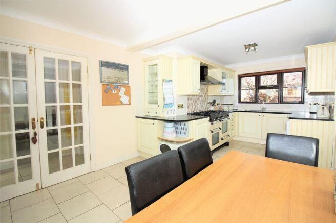 Kitchen and Di...