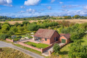 Meadow View, B4214 From River Frome To C1062, Bromyard HR7 4LP