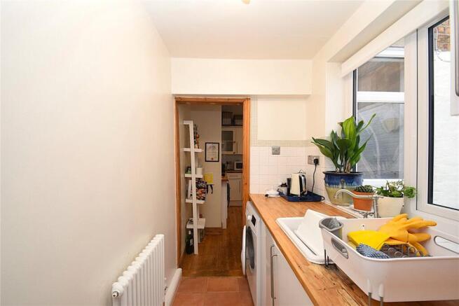 2 bed Terraced for sale Image 10
