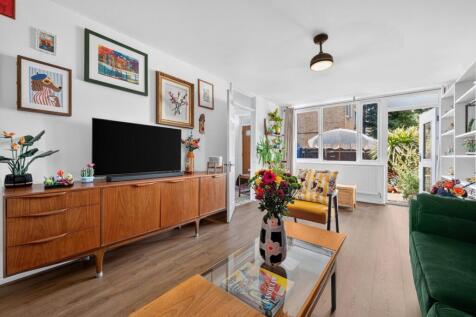 Lucey Way,
South Bermondsey, SE16