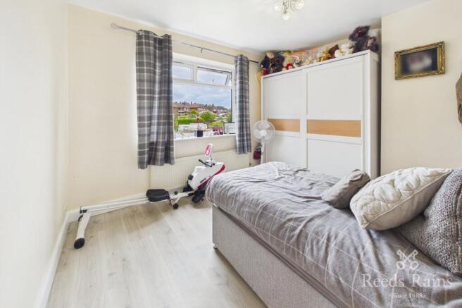 3 bed Semi-Detached for sale Image 7