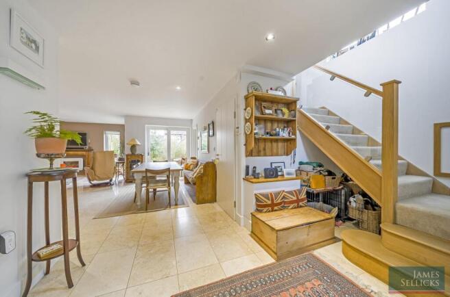 Fox Lodge, Foxton