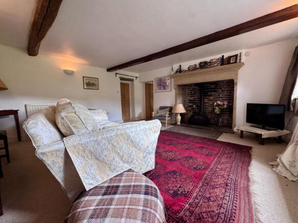 3 bed Detached for sale Image 4