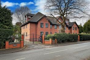 Flat 1, 16 Woodcote, South Downs Road, Altrincham WA14 3HU