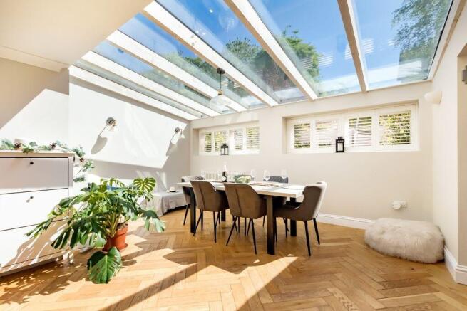 Breakfast Room/Dining Area