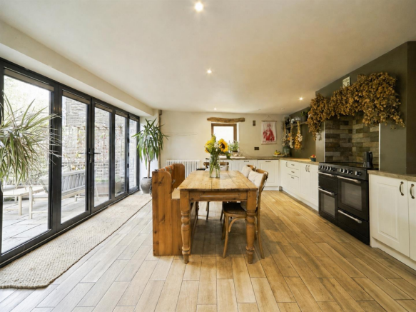2 bed Barn Conversion for sale Image 7