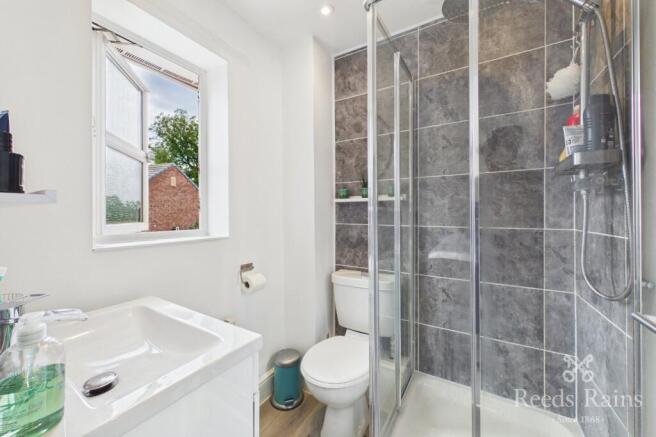 3 bed Terraced for sale Image 8