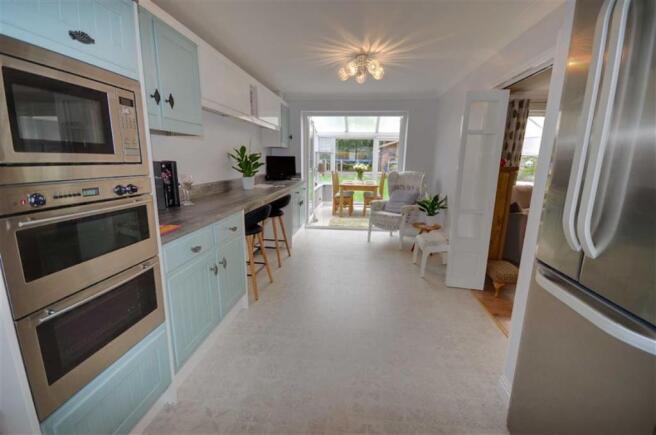 BREAKFAST KITCHEN