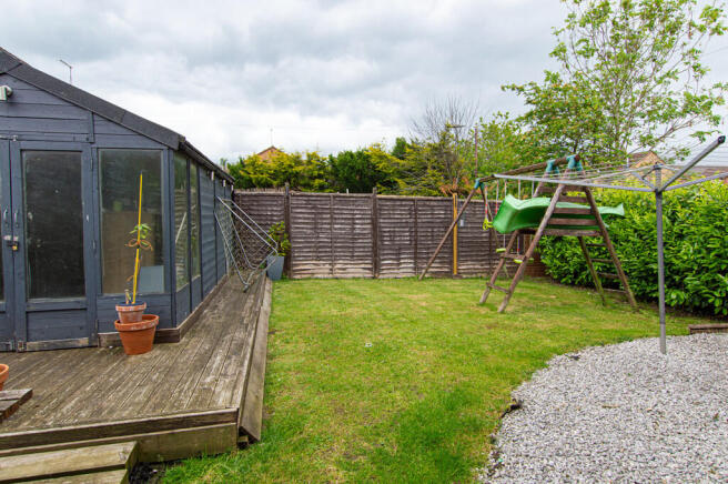 4 bed Detached for sale Image 12