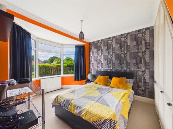 3 bed Semi-Detached for sale Image 9