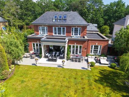 Onslow Road, Burwood Park, KT12