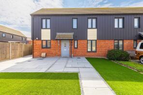 27, Wainscot Drive, Great Yarmouth NR31 9BP