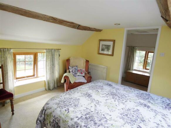 BEDROOM 1