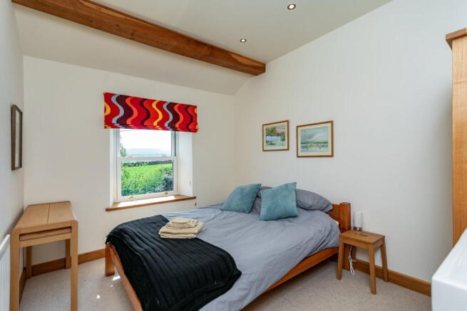 3 bed Semi-Detached for sale Image 12