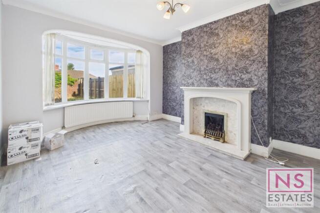 3 bed Semi-Detached for sale Image 8