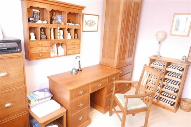 Photo 8