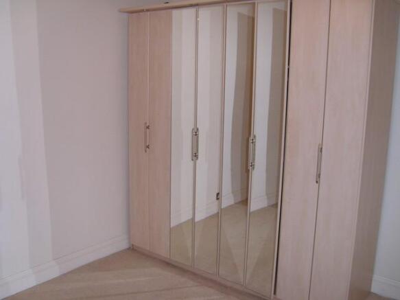 Wardrobe storage