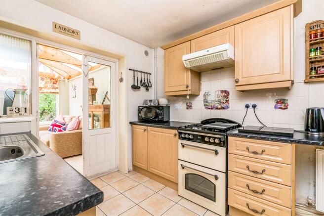 Fitted Kitchen: