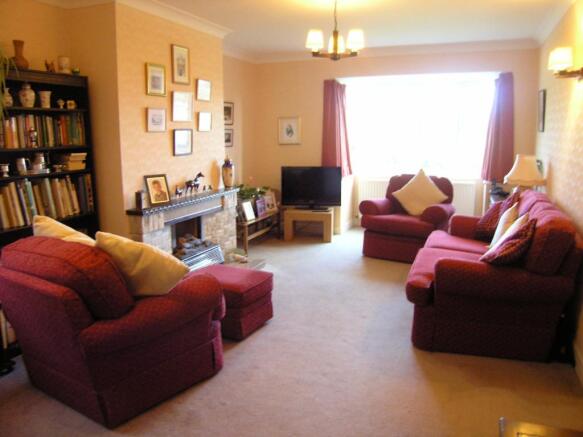 Lounge 1